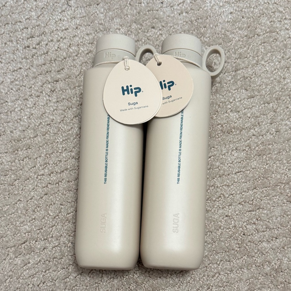 Hip Cream Water Bottles Set